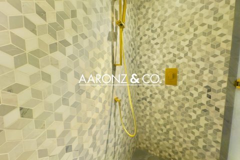 Appartement de 3 chambres  No. 132913 24