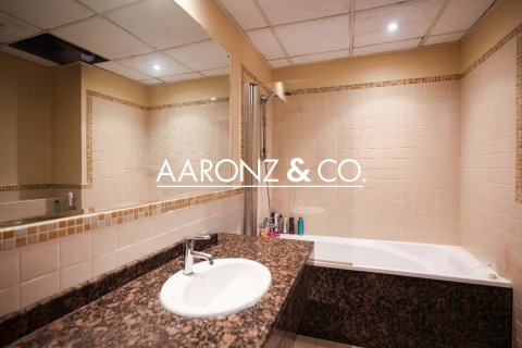 Квартира с 1 спальней в Джумейра Бич Резиденс, ОАЭ №132914 8