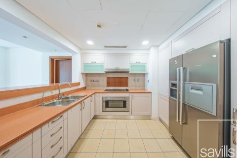 Квартира с 2 спальнями в Marina Residences, ОАЭ №209103 6