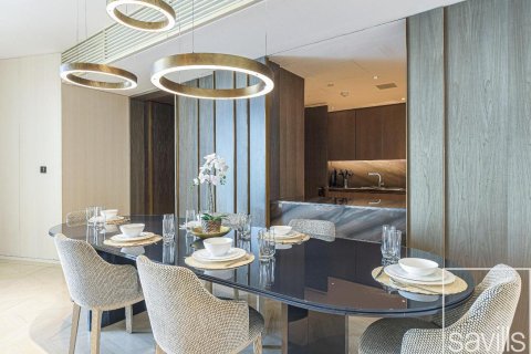 Квартира с 2 спальнями в FIVE Palm Jumeirah, ОАЭ №209105 4