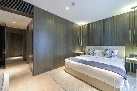 Квартира с 2 спальнями в FIVE Palm Jumeirah, ОАЭ №209105 10