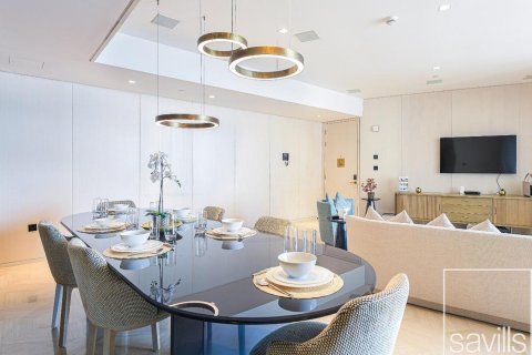 Квартира с 2 спальнями в FIVE Palm Jumeirah, ОАЭ №209105 6
