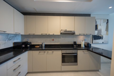 1 bedroom Apartment in Cayan Tower, UAE No. 208781 7
