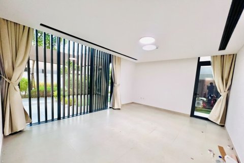 Villa de 5 dormitorios en Tilal City, UAE No. 208774 16