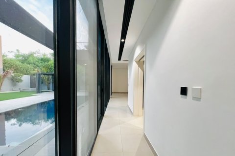 Villa de 5 dormitorios en Tilal City, UAE No. 208774 15