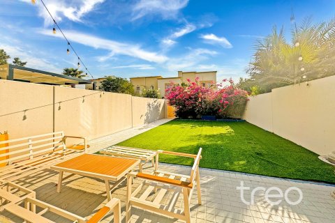 Villa de 2 dormitorios en The Springs, UAE No. 203949 11
