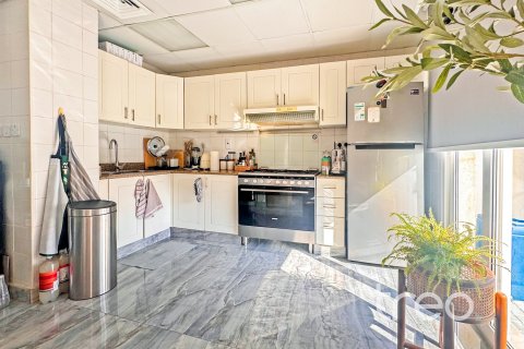 Villa de 2 dormitorios en The Springs, UAE No. 203949 3