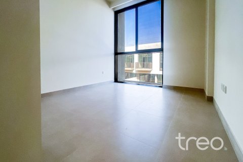 Villa de 3 dormitorios en The Valley, UAE No. 203954 6