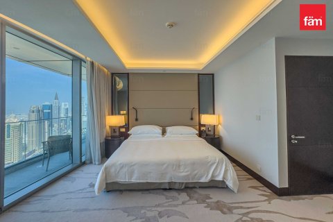 Квартира с 4 спальнями в Даунтаун Дубай (Даунтаун Бурдж Дубай), ОАЭ №135503 16