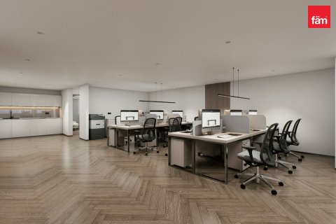 167.4m² Office in Dubai, UAE No. 186068