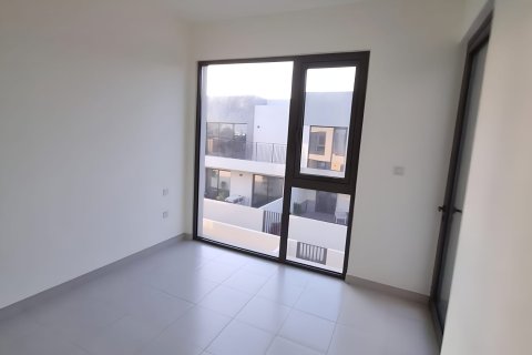 Таунхаус с 3 спальнями в EMAAR South, ОАЭ №156242 3