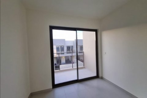 Таунхаус с 3 спальнями в EMAAR South, ОАЭ №156242