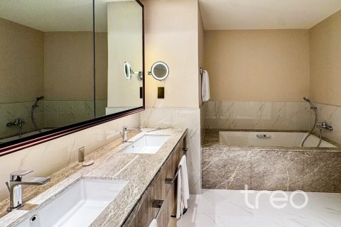 2 bedrooms Apartment in Address Harbour Point, UAE No. 183173 12