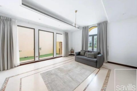 Villa de 4 dormitorios en Garden Homes, UAE No. 209123 11