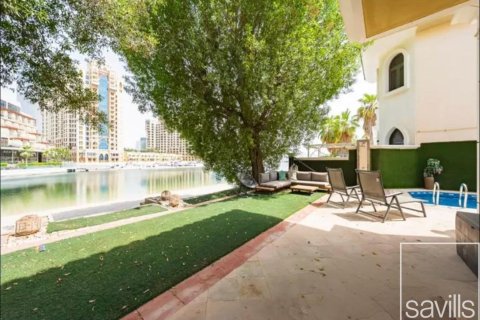 Villa de 4 dormitorios en Garden Homes, UAE No. 209123 18