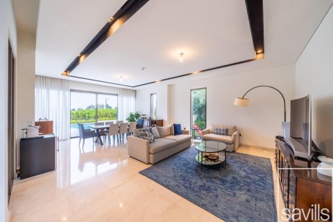 Villa de 4 chambres à Golf Place, UAE No. 209126 10