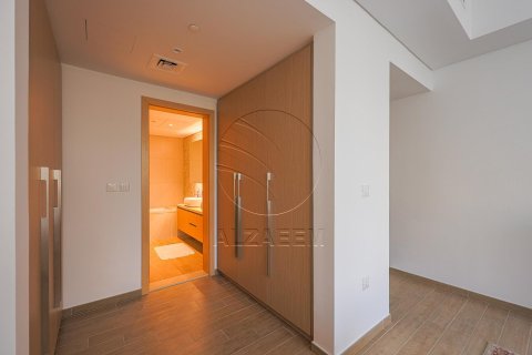 Apartment de 3 dormitorios en  Yas Island, UAE No. 90267 17