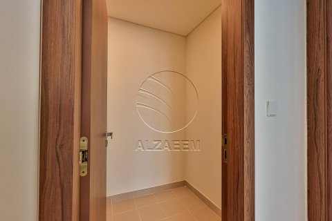 4 bedrooms Villa on the Saadiyat Island, UAE No. 90266 16