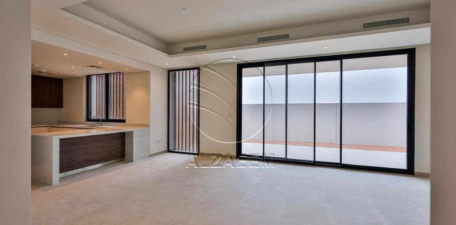 4 bedrooms Villa on the Saadiyat Island, UAE No. 90266