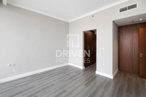 3 bedrooms Apartment in Burj Vista, UAE No. 189773 9