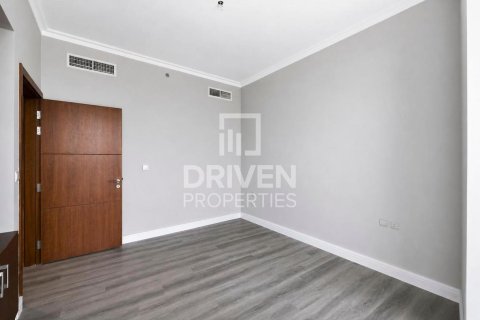 3 bedrooms Apartment in Burj Vista, UAE No. 189773 14