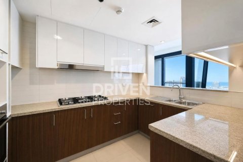 3 bedrooms Apartment in Burj Vista, UAE No. 189773 7