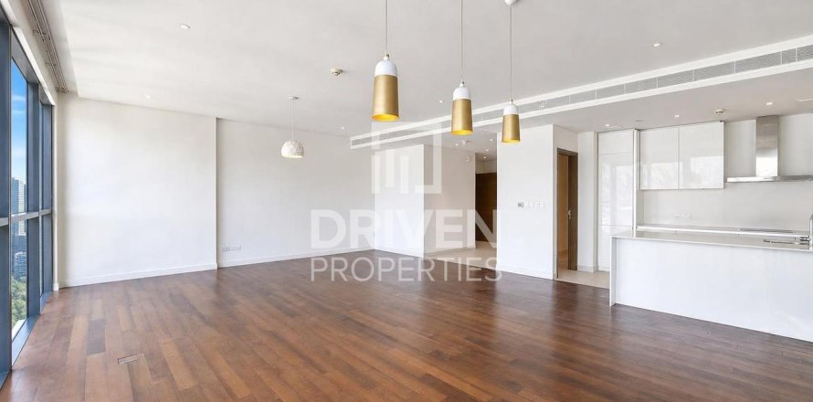 Apartment de 3 dormitorios en City Walk, UAE No. 189769
