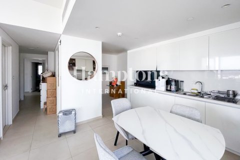 2 bedrooms Apartment in Zabeel, UAE No. 144765