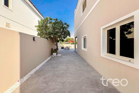 Villa de 5 chambres à The Villa, UAE No. 199146 6
