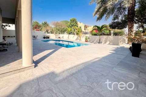 Villa de 5 chambres à The Villa, UAE No. 199146 10