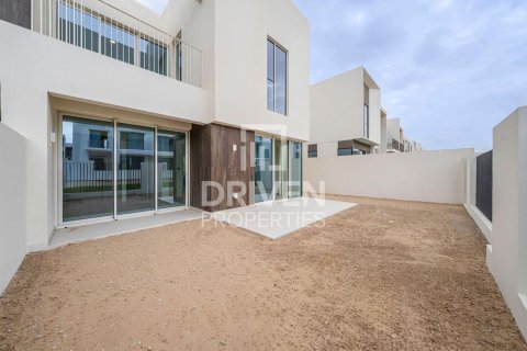 4 bedrooms Townhouse in The Valley, UAE No. 191383 3