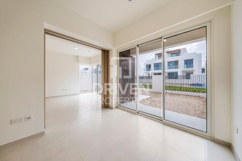 4 bedrooms Townhouse in The Valley, UAE No. 191383 8