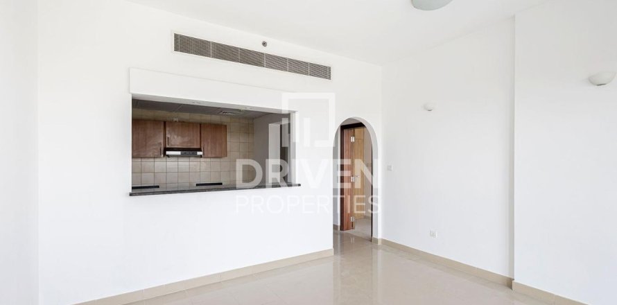 Apartment de 1 dormitorio en Dubai Sports City, UAE No. 191378