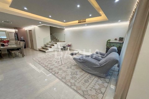 3 bedrooms Townhouse in District 15, UAE No. 155647 11