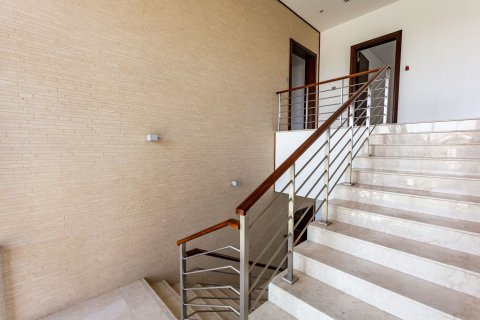 Вилла с 5 спальнями в Jumeirah Islands, ОАЭ №155645 11