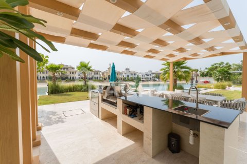 Вилла с 6 спальнями в Signature Villas, ОАЭ №155648 25