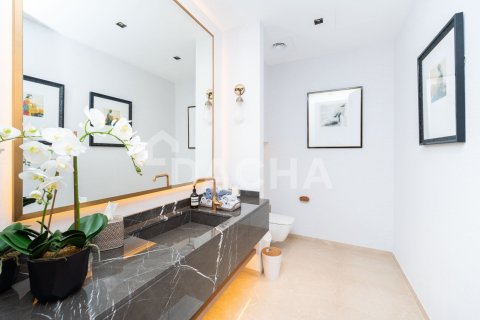 Вилла с 6 спальнями в Signature Villas, ОАЭ №155648 14