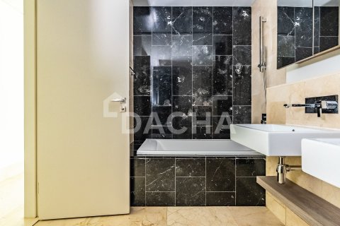 Appartement de 2 chambres à The Crescent, UAE No. 155643 15