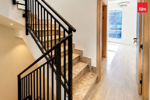 4 bedrooms Townhouse in Dubai, UAE No. 207931 6