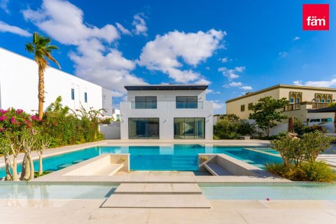 4 bedrooms Villa in Dubai, UAE No. 146328
