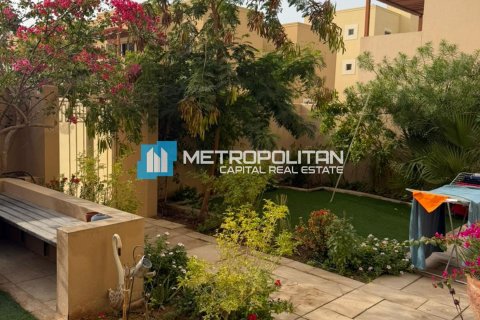 Townhouse de 4 dormitorios en Al Raha Gardens, UAE No. 144259 5