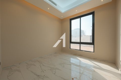 Вилла с 4 спальнями  №135064 30