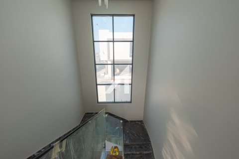 Вилла с 4 спальнями  №135064 24