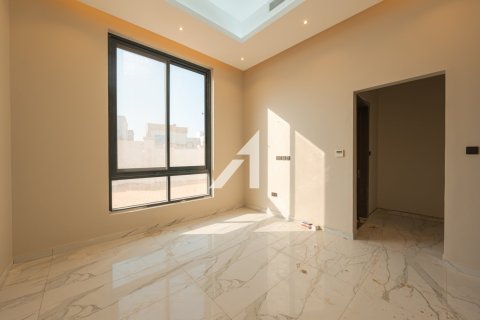 Вилла с 4 спальнями  №135064 26