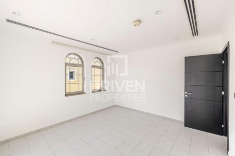 4 غرف نوم فيلا في Jumeirah Park, الإمارات العربية المتحدة رقم 85809 16