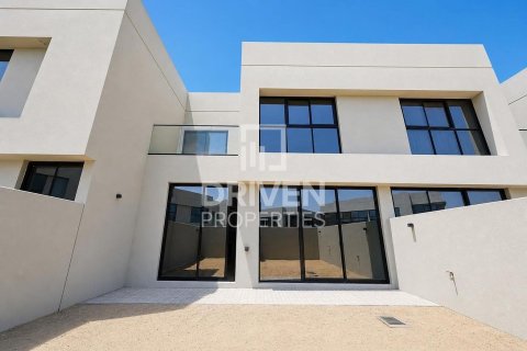 3 غرف نوم تاون هاوس في Dubai Land, الإمارات العربية المتحدة رقم 204704 20