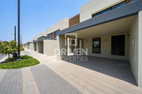 3 غرف نوم تاون هاوس في Dubai Land, الإمارات العربية المتحدة رقم 204704 26