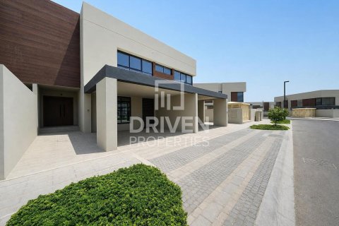 3 غرف نوم تاون هاوس في Dubai Land, الإمارات العربية المتحدة رقم 204704 25