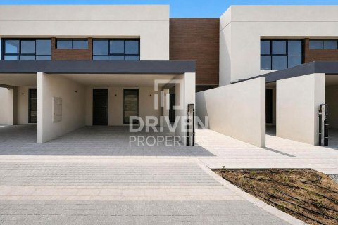 3 غرف نوم تاون هاوس في Dubai Land, الإمارات العربية المتحدة رقم 204706 26