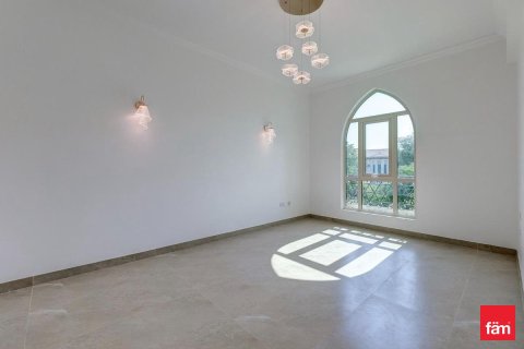 Villa de 4 chambres  No. 111337 12